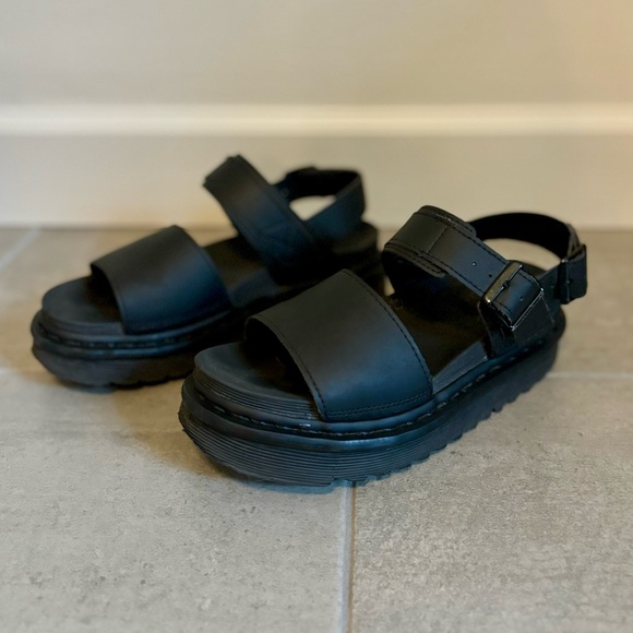 Doc Marten Voss Sandals - Picture 4 of 4